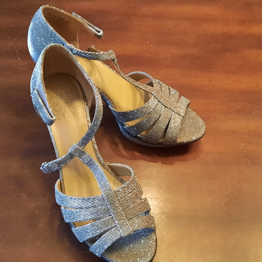 Naturalizer silver sparkle heel